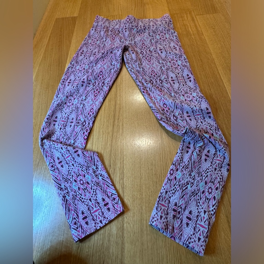 American Eagle Outfitters Red and Purple Patterned Leggings